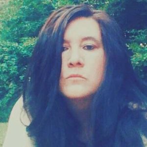 Meet your Posher, Debra